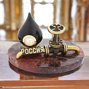 Подарочная бронзовая композиция «Российская нефтяная промышленность» с яшмой — фотография 1