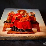 Икона Богоматери "Всецарица" — необычный подарок — фотография 3