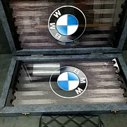 Нарды под стеклом «BMW» — оригинальный подарок — фотография 6